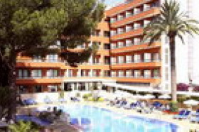 HSM Aparthotel Madrigal