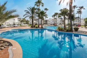 Hotel Holiday Garden